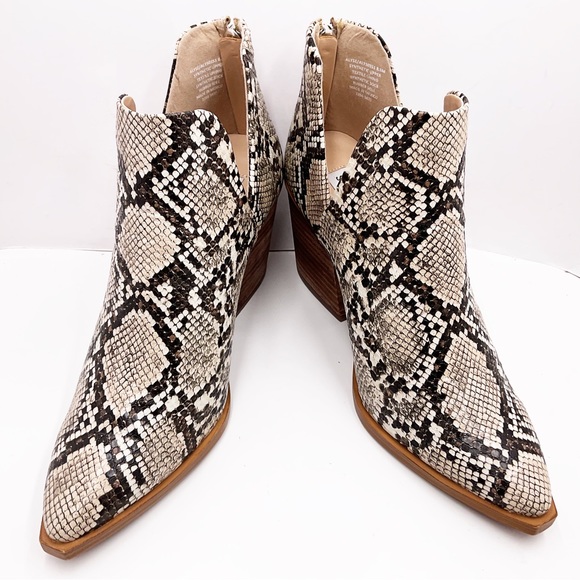 {Steve Madden} Alyse Faux Snake Boots - Picture 7 of 16